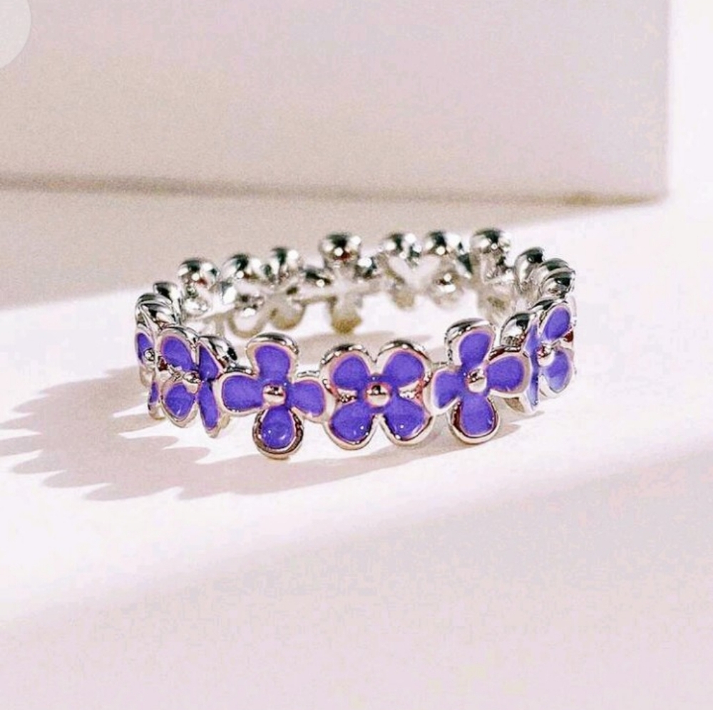 Purple Flowers Silver Ring - Size 7 & 8
